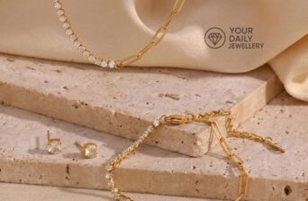 Wasserfester Schmuck – Kann ich mit Goldschmuck im Meer baden?